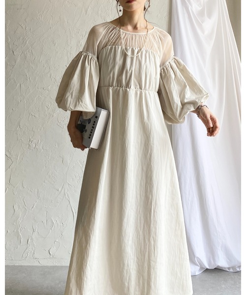 She's Closet(シーズクローゼット)の「チュールシアー トップス ドッキング ボリュームスリーブ ロングワンピース(ワンピース・レディース・アイボリー/チャコールグレー/ブラック・FREE)」の22枚目の写真