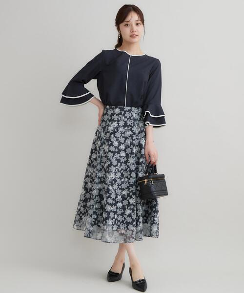 couture brooch（クチュールブローチ）の「【イージーケア・吸水速乾】配色ラッフルブラウス（シャツ/ブラウス・レディース・ネイビー系4/ブルー系9/ベージュ系その他7・40/38/36/42）」の14枚目の写真