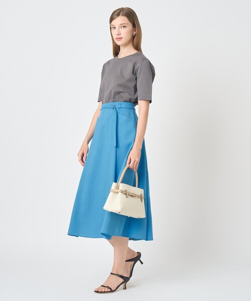 ANAYI(アナイ)の「ドライオックスベルト付きタックスカート(スカート・レディース・ブルー/ネイビー/ホワイト・36/38)」の11枚目の写真