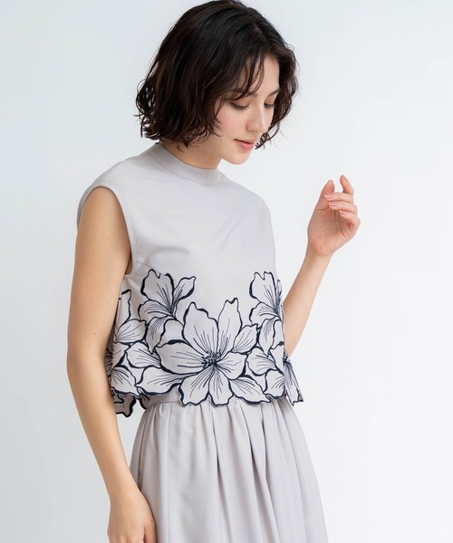 NOELA（ノエラ）の「フラワー刺繍ノースリブラウス（シャツ/ブラウス・レディース・オフホワイト/ベージュ・フリー）」の11枚目の写真