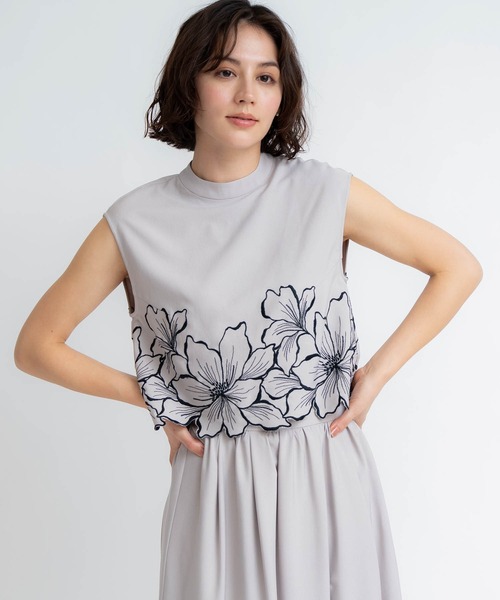 NOELA（ノエラ）の「フラワー刺繍ノースリブラウス（シャツ/ブラウス・レディース・オフホワイト/ベージュ・フリー）」の12枚目の写真