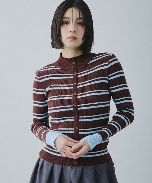 Clum(クルム)の「border rib knit cardigan / ボーダーリブニットカーディガン(カーディガン/ボレロ・レディース・ネイビー/ブラウン・FREE)」の2枚目の写真