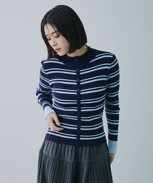 Clum(クルム)の「border rib knit cardigan / ボーダーリブニットカーディガン(カーディガン/ボレロ・レディース・ネイビー/ブラウン・FREE)」の5枚目の写真