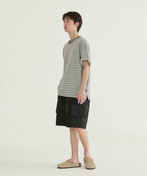 COVERNAT(カバーナット)の「BERMUDA CARGO NYLON SHORTS(その他パンツ・メンズ・カーキ系/ブラック・X-LARGE/LARGE/MEDIUM/SMALL/X-SMALL)」の5枚目の写真