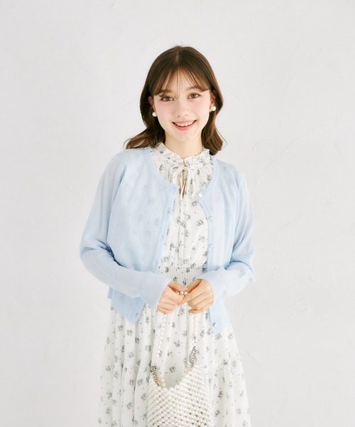 tocco closet(トッコ クローゼット)の「UVカット&接触冷感&花粉防止&ハンドウォッシュ♪フラワー釦シアーカーディガン(カーディガン/ボレロ・レディース・サックスブルー/ピンク/オフホワイト・M)」の20枚目の写真