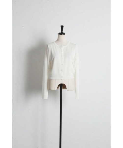 tocco closet(トッコ クローゼット)の「UVカット&接触冷感&花粉防止&ハンドウォッシュ♪フラワー釦シアーカーディガン(カーディガン/ボレロ・レディース・サックスブルー/ピンク/オフホワイト・M)」の5枚目の写真