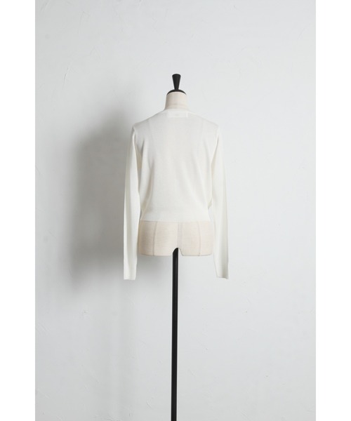 tocco closet(トッコ クローゼット)の「UVカット&接触冷感&花粉防止&ハンドウォッシュ♪フラワー釦シアーカーディガン(カーディガン/ボレロ・レディース・サックスブルー/ピンク/オフホワイト・M)」の7枚目の写真