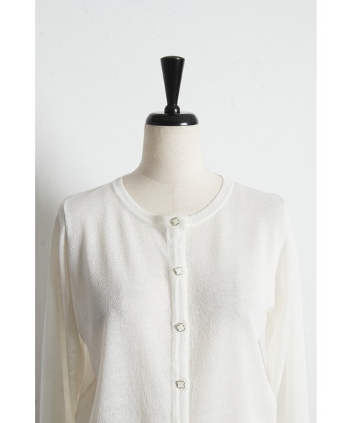 tocco closet(トッコ クローゼット)の「UVカット&接触冷感&花粉防止&ハンドウォッシュ♪フラワー釦シアーカーディガン(カーディガン/ボレロ・レディース・サックスブルー/ピンク/オフホワイト・M)」の8枚目の写真