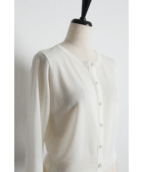 tocco closet(トッコ クローゼット)の「UVカット&接触冷感&花粉防止&ハンドウォッシュ♪フラワー釦シアーカーディガン(カーディガン/ボレロ・レディース・サックスブルー/ピンク/オフホワイト・M)」の9枚目の写真