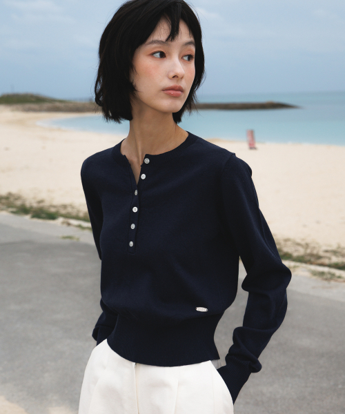 DEHEVE（デヘヴェ）の「Summer Henley Neck Knit [Navy]（ニット/セーター・レディース・ネイビー・OS）」の7枚目の写真