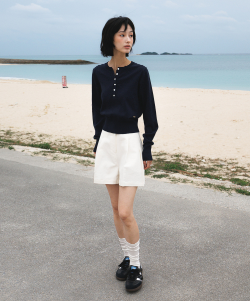 DEHEVE（デヘヴェ）の「Summer Henley Neck Knit [Navy]（ニット/セーター・レディース・ネイビー・OS）」の9枚目の写真