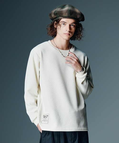 glamb(グラム)の「Multi Texture Cutsew / マルチテキスチャーカットソー(Tシャツ/カットソー・メンズ・ホワイト/ブラウン/ブラック・S/M/L)」の2枚目の写真
