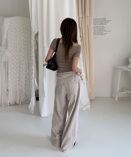 4INT.(フォイント)の「ボーダー オフショルダー クロップド 半袖 Tシャツ(Tシャツ/カットソー・レディース・ブラック/グレー/ブルー/ベージュ/ピンク・FREE)」の20枚目の写真