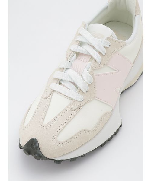 emmi（エミ）の「【New Balance】327（スニーカー・レディース・ホワイト・24.5/24/23.5/25/23）」の5枚目の写真
