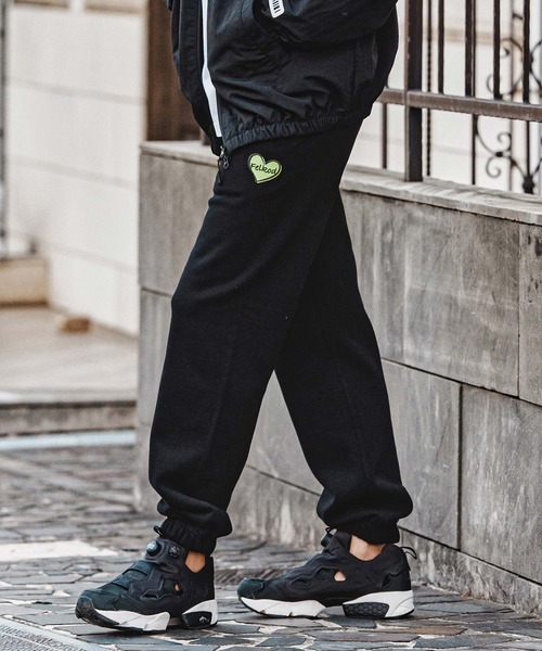 felkod（フィルコッド）の「mp15144- Heart Puff Print 12oz Fleece Easy Pants イージーパンツ(F26A220)（スウェットパンツ・メンズ・ブラック/ブラック×イエロー・M/L/XL）」の4枚目の写真