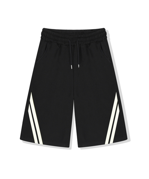BASIC LABEL（ベーシックラベル）の「Zane track wide Bermuda shorts 2 Color [BLST_4001]（その他パンツ・レディース・グレー/ブラック・SMALL/MEDIUM/LARGE/X-LARGE）」の2枚目の写真