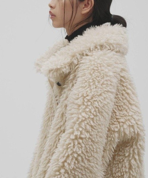 TODAYFUL(トゥデイフル)の「【TODAYFUL/トゥデイフル】Fur Short Coat/ファーショートコート(その他アウター・レディース・アイボリー・38/36)」の2枚目の写真