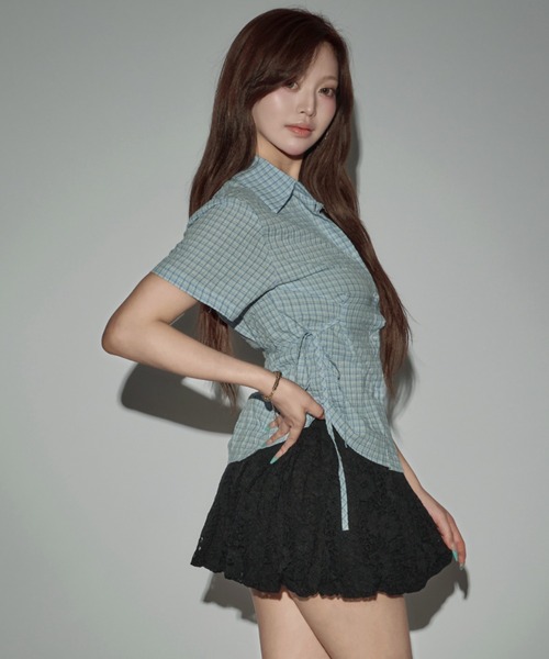 CeLess(セレス)の「Gathered Ribbon Cropped Shirt / ギャザーリボン付きクロップドシャツ(シャツ/ブラウス・レディース・ブルー/ライトブルー・FREE)」の14枚目の写真