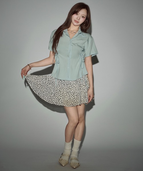 CeLess(セレス)の「Gathered Ribbon Cropped Shirt / ギャザーリボン付きクロップドシャツ(シャツ/ブラウス・レディース・ブルー/ライトブルー・FREE)」の9枚目の写真