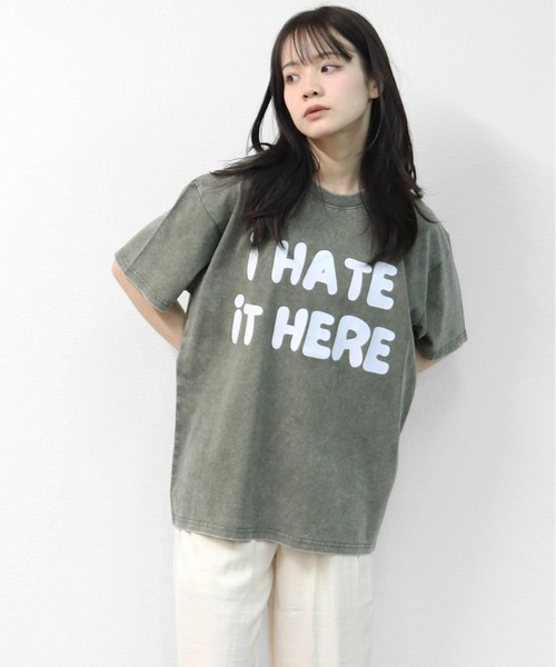 GARAGE MADE(ガレージメイド)の「レディースM~Lサイズ ユニセックス ピグメントプリント BIG Tシャツ I HATE IT HERE(Tシャツ/カットソー・レディース・ピンク/ブルー/ブラック/グリーン/アイボリー/グレー・S)」の8枚目の写真