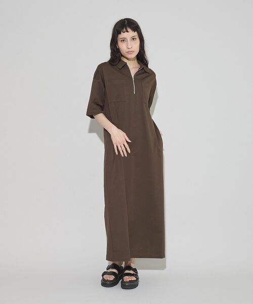 GARAGE OF GOOD CLOTHING(ガレージオブグッドクロージング)の「【日本製】ポロ襟ZIP付ワンピース(ワンピース・レディース・ブラック/ブラウン・FREE)」の2枚目の写真