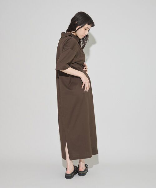 GARAGE OF GOOD CLOTHING(ガレージオブグッドクロージング)の「【日本製】ポロ襟ZIP付ワンピース(ワンピース・レディース・ブラック/ブラウン・FREE)」の11枚目の写真