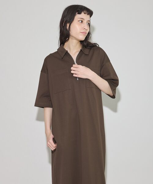 GARAGE OF GOOD CLOTHING(ガレージオブグッドクロージング)の「【日本製】ポロ襟ZIP付ワンピース(ワンピース・レディース・ブラック/ブラウン・FREE)」の9枚目の写真