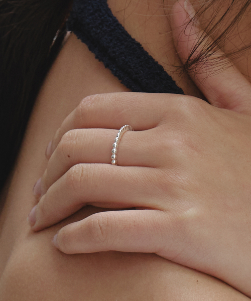 BYWEEKEND（バイウィーケンド）の「Barim ring（リング・レディース・シルバー・9号/11号/13号/15号）」の3枚目の写真