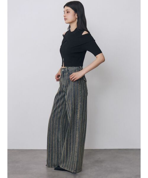MURUA(ムルーア)の「ストライプフリンジハイウエストデニムパンツ 秋服(デニムパンツ・レディース・ブルー/ブラック・1/2)」の6枚目の写真