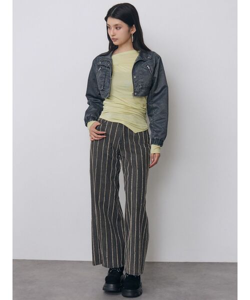 MURUA(ムルーア)の「ストライプフリンジハイウエストデニムパンツ 秋服(デニムパンツ・レディース・ブルー/ブラック・1/2)」の15枚目の写真