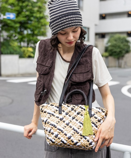 niko and...(ニコアンド)の「2WAY かごバッグ / 500mlボトル収納可能(かごバッグ・レディース・グレー/その他1・0)」の3枚目の写真