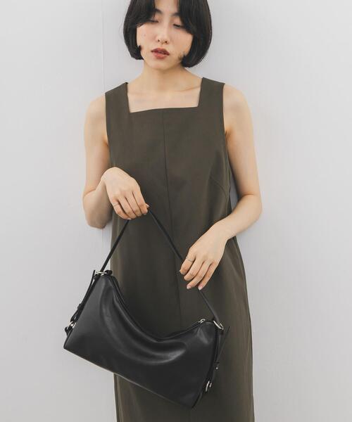 KBF（ケイビーエフ）の「ワンハンドルベルトBAG（ショルダーバッグ・レディース・キャメル/ブラック・ONE）」の5枚目の写真