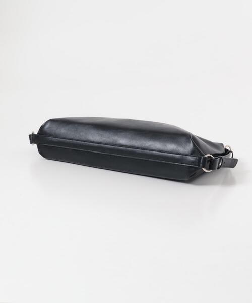 KBF（ケイビーエフ）の「ワンハンドルベルトBAG（ショルダーバッグ・レディース・キャメル/ブラック・ONE）」の10枚目の写真