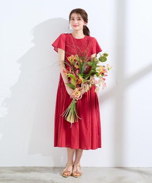 Rose Tiara（ローズティアラ）の「【人気のため追加】シャーリングマキシ丈ワンピース（ワンピース・レディース・レッド/ブラウン/ネイビー・46/42）」の20枚目の写真