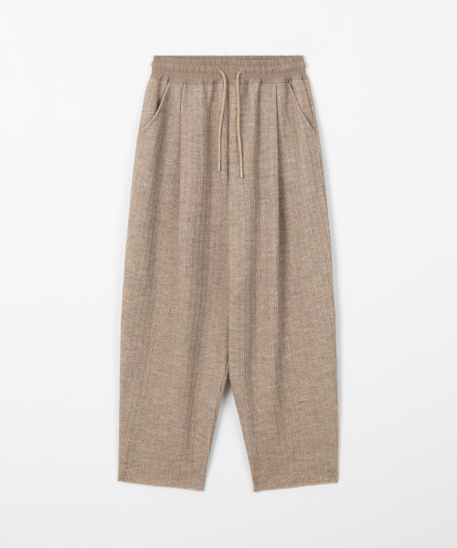 THEENDQUESTION(ジエンドクエスチョン)の「Knit tuck wide pants / BEIGE(その他パンツ・レディース・その他・FREE)」の1枚目の写真