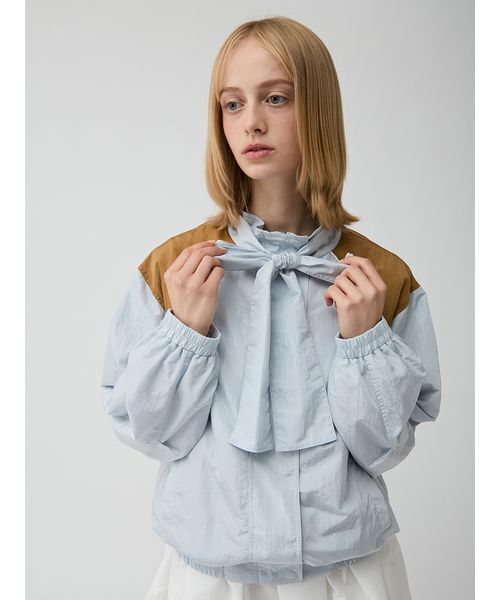 LILY BROWN(リリーブラウン)の「フロントリボンウィンドブレーカー(ブルゾン・レディース・ネイビー/ライトベージュ/ボルドー/ブルー・F)」の12枚目の写真