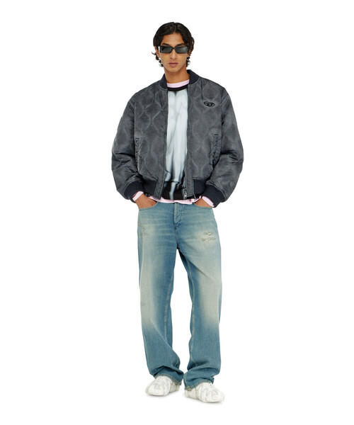 DIESEL(ディーゼル)の「メンズ Tシャツ T-BOXT-AA1(Tシャツ/カットソー・メンズ・ブラック・X-SMALL/XXX-LARGE/XX-LARGE/X-LARGE/LARGE/MEDIUM/SMALL)」の2枚目の写真