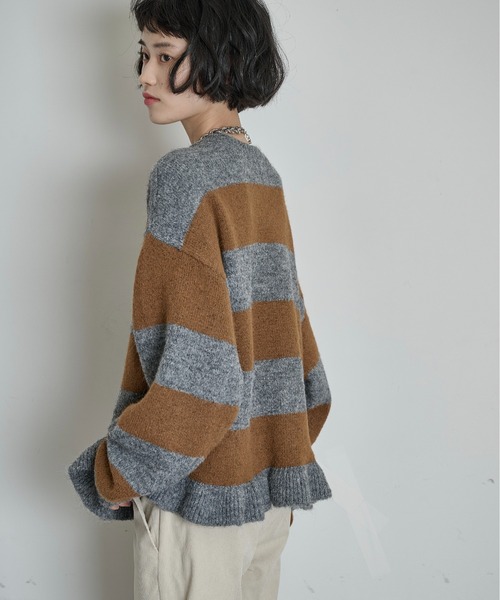 THE YOn（ザヨン）の「フリルヘムオーバーニットカーデ（カーディガン/ボレロ・レディース・アイボリー/ブラウン/グレー/ブラック・FREE）」の16枚目の写真