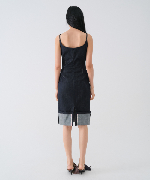 CENTAUR.KR（セントール）の「ターンアップデニムビスチェドレス_BLUE（ワンピース・レディース・その他・SMALL/MEDIUM）」の4枚目の写真