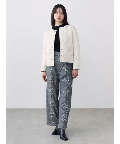 TONAL（トーナル）の「【TAIONコラボ】パイピングショートダウンコート（ダウンジャケット/コート・レディース・ネイビー/アイボリー/ブラウン・MEDIUM/SMALL）」の8枚目の写真