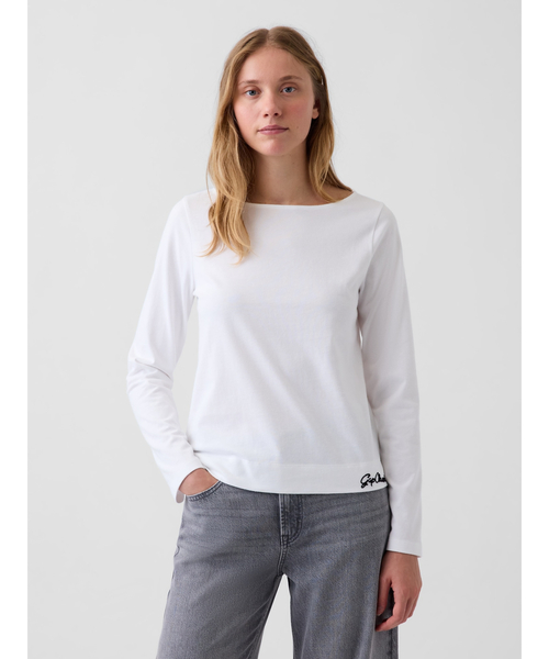 GAP(ギャップ)の「クロップド ボートネックTシャツ(Tシャツ/カットソー・レディース・ホワイト/ネイビー/ブラック・XS/S/M/L/XL/XXS)」の1枚目の写真