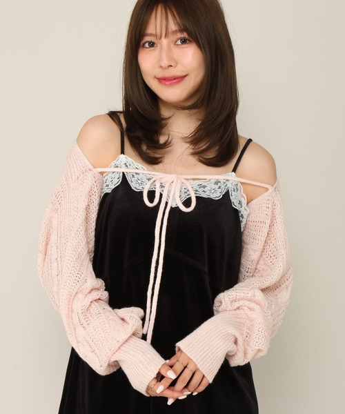 Heather(ヘザー)の「ケーブルボレロラメカーディガン 1063917(カーディガン/ボレロ・レディース・グレー/ピンク/アイボリー・FREE)」の1枚目の写真