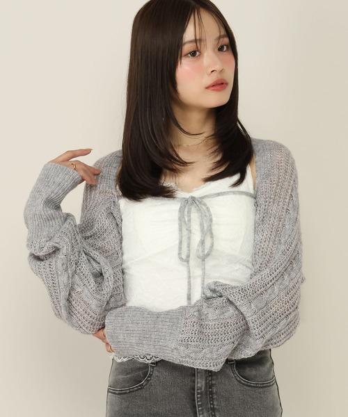 Heather(ヘザー)の「ケーブルボレロラメカーディガン 1063917(カーディガン/ボレロ・レディース・グレー/ピンク/アイボリー・FREE)」の19枚目の写真