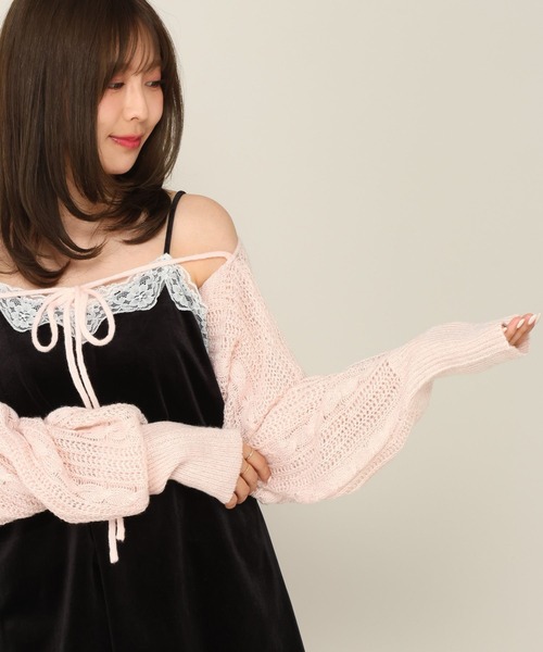 Heather(ヘザー)の「ケーブルボレロラメカーディガン 1063917(カーディガン/ボレロ・レディース・グレー/ピンク/アイボリー・FREE)」の18枚目の写真