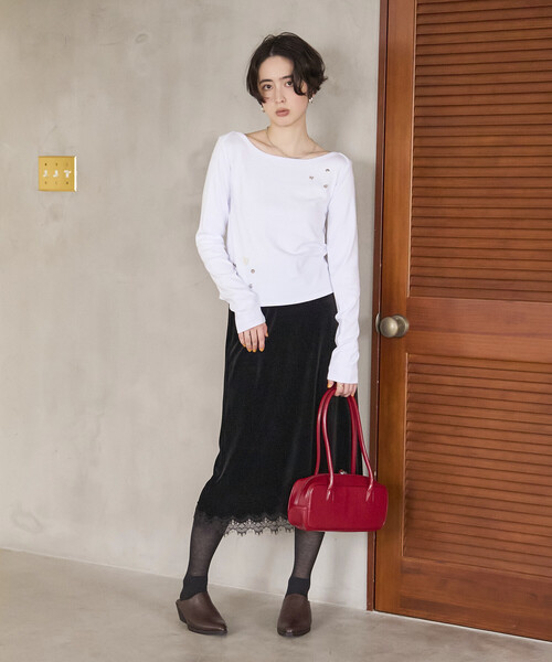 Firsthand(ファーストハンド)の「Firsthand/ファーストハンド メニーボタン コットンモダール ロングスリーブ カットソー【限定展開】(Tシャツ/カットソー・レディース・ホワイト/サックスブルー/ブラック・フリ-)」の11枚目の写真