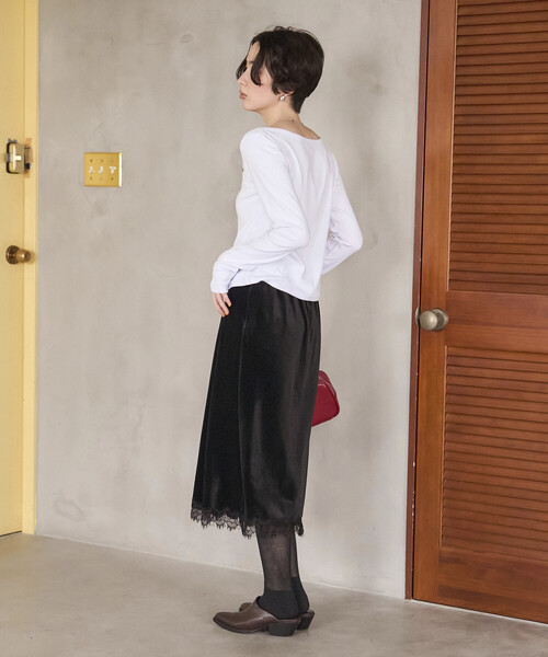 Firsthand(ファーストハンド)の「Firsthand/ファーストハンド メニーボタン コットンモダール ロングスリーブ カットソー【限定展開】(Tシャツ/カットソー・レディース・ホワイト/サックスブルー/ブラック・フリ-)」の15枚目の写真