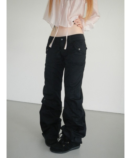 THEAIRTOWN(ジエアタウン)の「crispy 81 straight pants(その他パンツ・レディース・ブラック/ホワイト・MEDIUM/SMALL)」の18枚目の写真