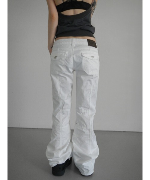 THEAIRTOWN(ジエアタウン)の「crispy 81 straight pants(その他パンツ・レディース・ブラック/ホワイト・MEDIUM/SMALL)」の7枚目の写真