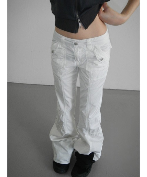 THEAIRTOWN(ジエアタウン)の「crispy 81 straight pants(その他パンツ・レディース・ブラック/ホワイト・MEDIUM/SMALL)」の8枚目の写真