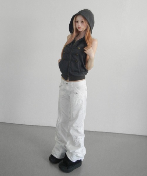 THEAIRTOWN(ジエアタウン)の「crispy 81 straight pants(その他パンツ・レディース・ブラック/ホワイト・MEDIUM/SMALL)」の12枚目の写真